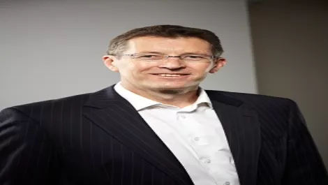 Graham schultz regional director anz brocade 3 1