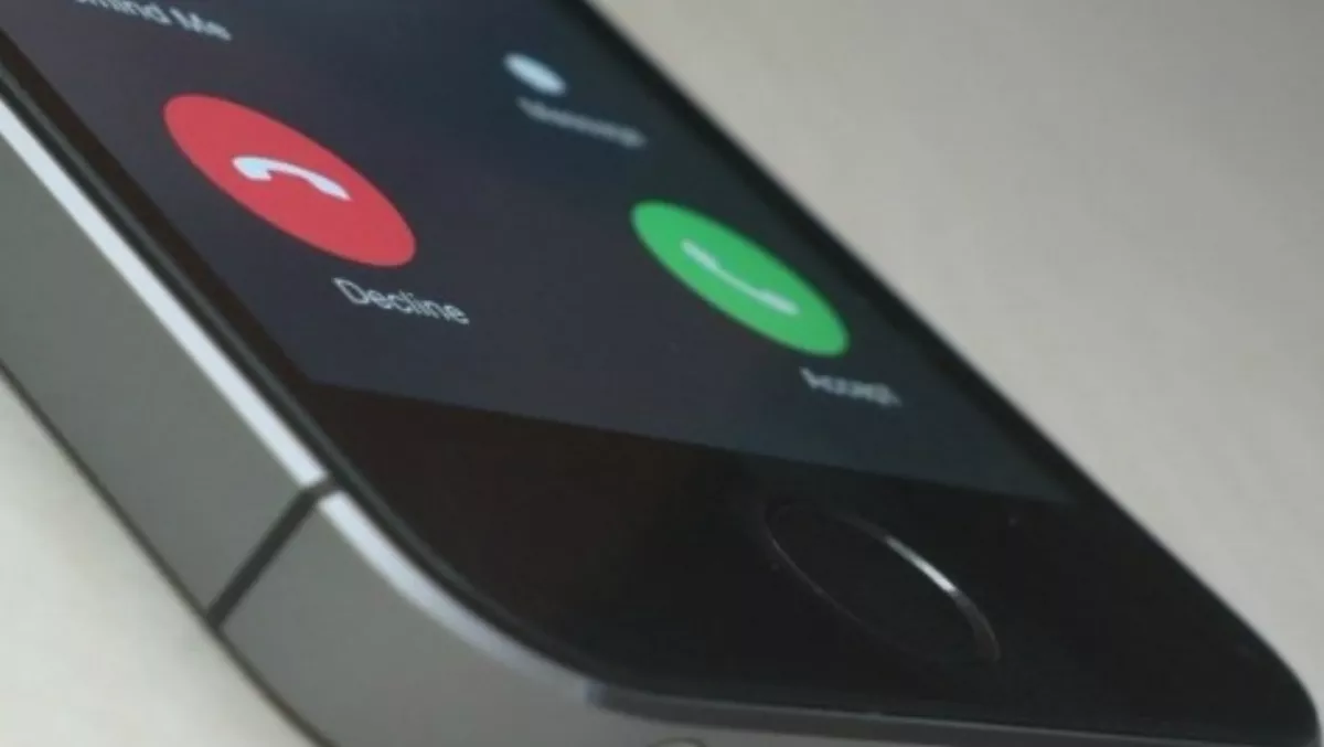 Scammers using VoIP to target mobile phone users