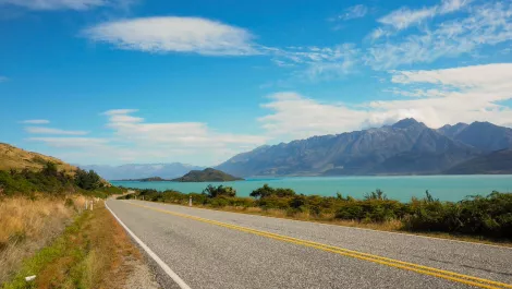 Scenic beauty & road safety: Bluetooth alerts to help rental car drivers