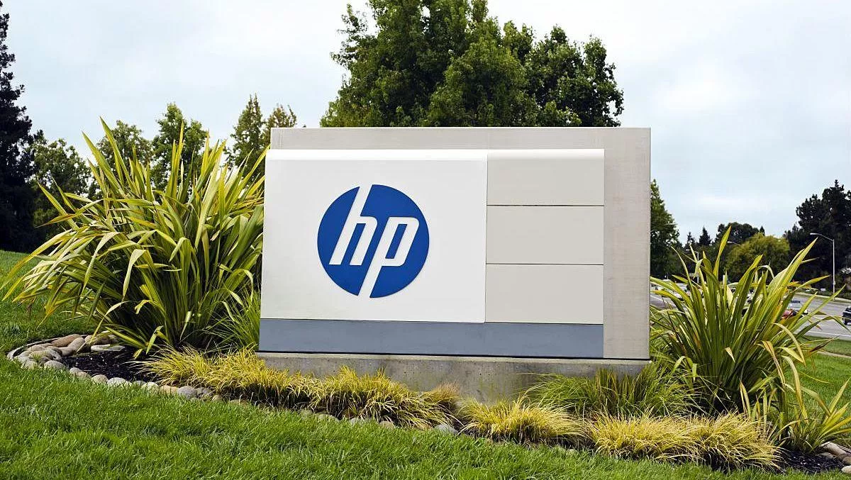 HP CEO: 'Please stay safe' during coronavirus outbreak