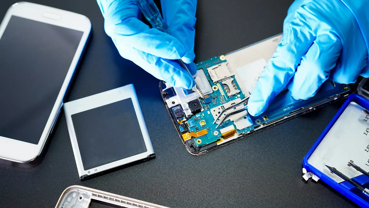 Security flaw identified in smartphone chip used in Android devices