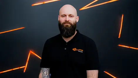 Ps   josh weber   headshot