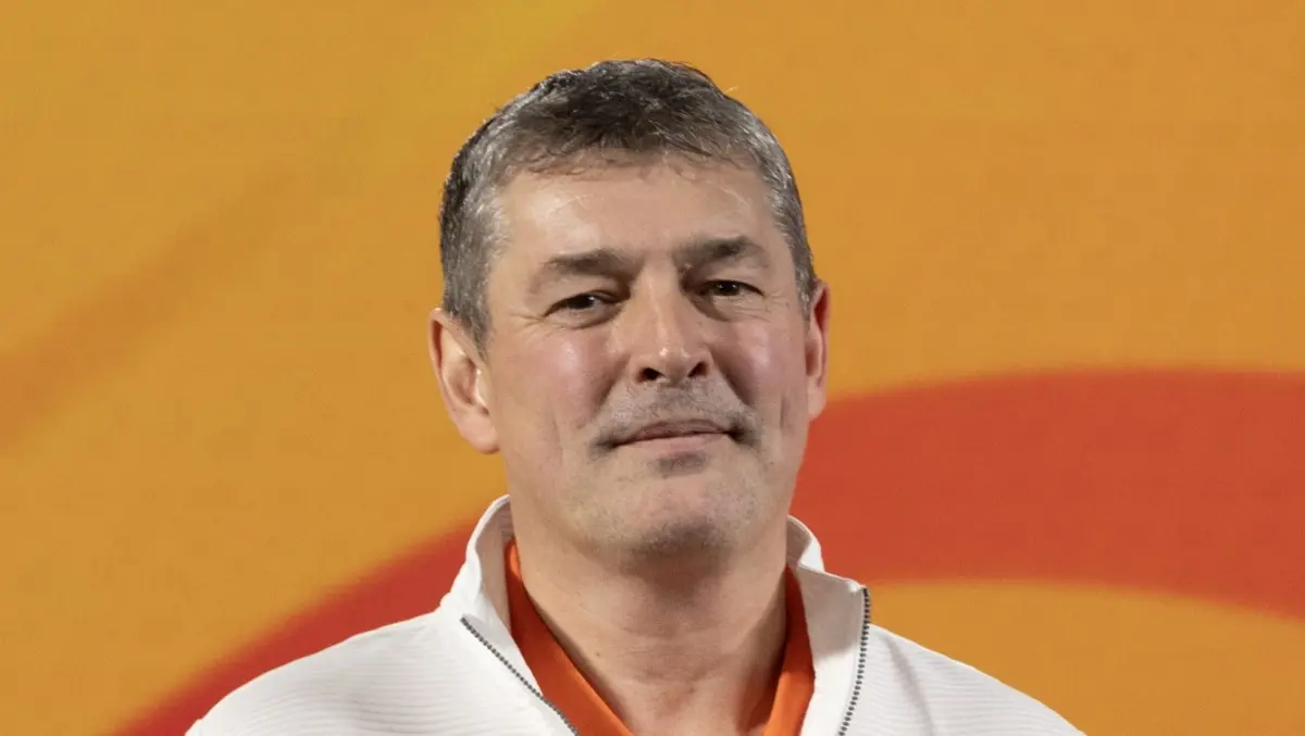 Ac mg 2001 1637 hi(2)